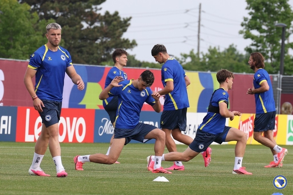 Šunjić trenira, Tabaković i Džeko u posebnom programu oporavka